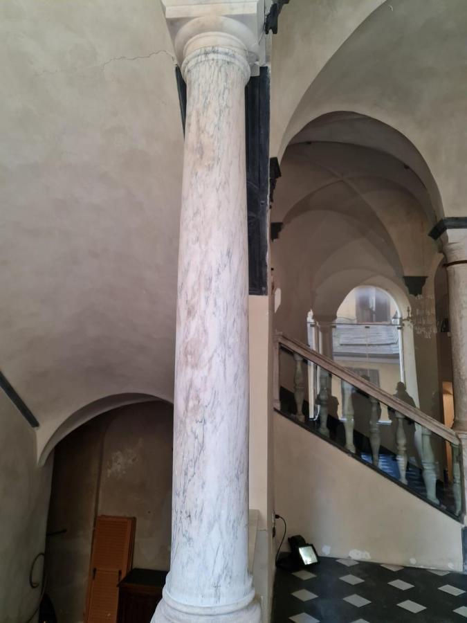 Doge Cambiaso- Davanti All'acquario - Grande Terrazza Privata - Palazzo Nobiliare Storico Appartement *